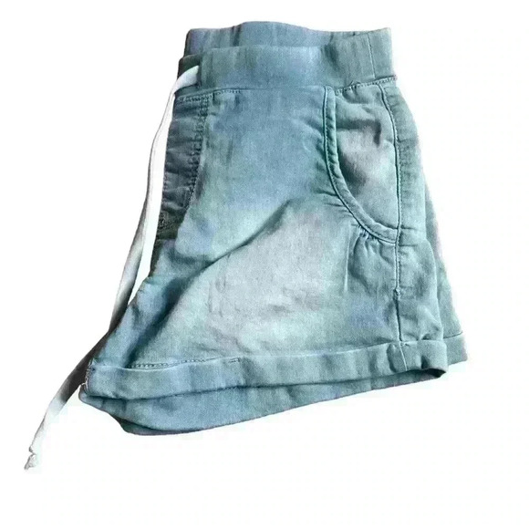 Short Jeans - Picture 7 of 9